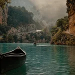 Que faire gorges du Verdon : canoë sur le lac de Sainte-Croix