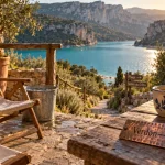 Locations gorges du verdon : terrasse au bord du lac Sainte-Croix