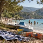 Meilleur camping lac de sainte croix : accès au lac, serviette et pédalo sur la plage